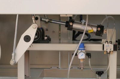 เครื่องตัดฟิล์มอัตโนมัติ+เครื่องอบฟิล์มหด รุ่น FQL450A+BS4522N