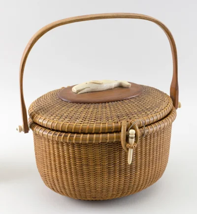 NANTUCKET BASKET PURSE