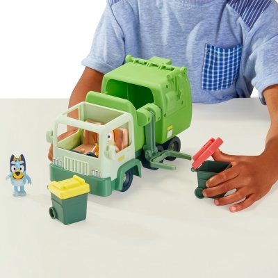 Bluey Garbage Truck รถเก็บขยะของบลูอี้ ลิขสิทธิ์แท้ จากห้างที่ประเทศออสเตรเลีย รอ 7-14 วัน Bluey Garbage Truck รถเก็บขยะของบลูอี้ ลิขสิทธิ์แท้ จากห้างที่ประเทศออสเตรเลีย รอ 7-14 วัน