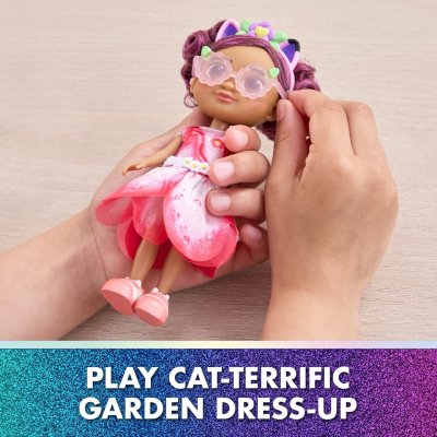 ตุ๊กตา Gabby's Dollhouse: The Movie Small Doll รอ 7-12 วัน ตุ๊กตา Gabby's Dollhouse: The Movie Small Doll รอ 7-12 วัน