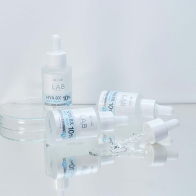 Le'SKIN Lab Intense Hya8x 10% Multi - Mole Drop Essence (30 ml.)