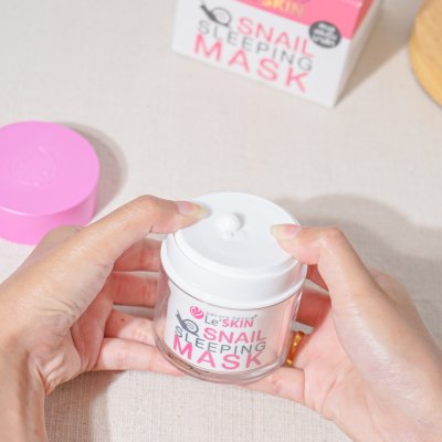Le’ SKIN Snail Sleeping Mask Sachet (50 ml.) Le’ SKIN Snail Sleeping Mask Sachet (50 ml.)