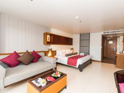 Ashlee Hub Hotel Patong