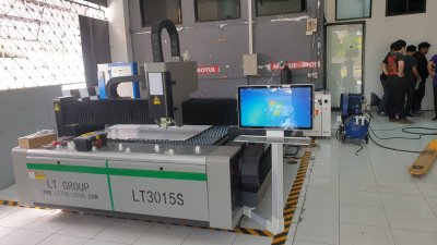 ส่งมอบเครื่อง welding Fiber Laser 1000w จำนวน 1 เครื่อง พิกัด บริษัท ฟาสท์ เพาเวอร์ จำกัด