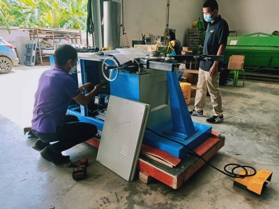 air pipe elbow maker