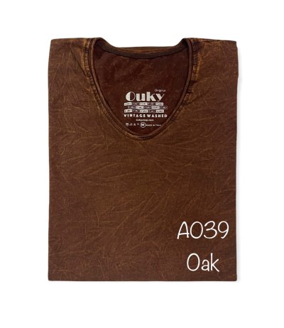 Oak (สีน้ำตาลเข้มฟอกเอซิด) ผลิตจากผ้าฝ้าย 100% ให้ความรู้สึกนุ่มฟู เบาสบาย