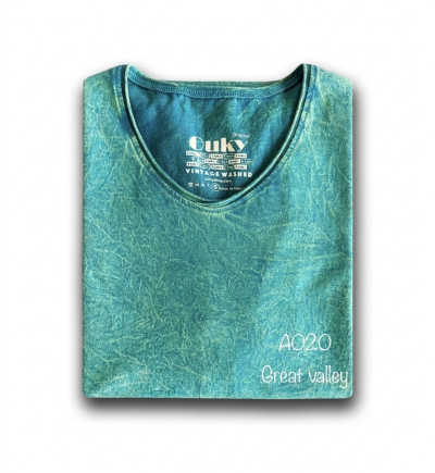 Greatvalley (สีเขียวเข้มฟอกเอซิด) ผลิตจากผ้าฝ้าย 100% ให้ความรู้สึกนุ่มฟู เบาสบาย