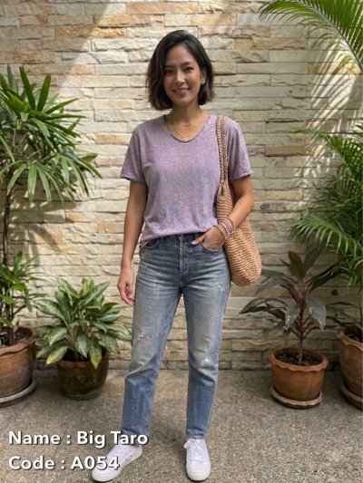 Big Taro (สีฟ้าหม่นฟอกเอซิด) ผลิตจากผ้าฝ้าย 100% ให้ความรู้สึกนุ่มฟู เบาสบาย