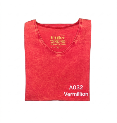 Vermillion (สีแดงสดฟอกเอซิด) ผลิตจากผ้าฝ้าย 100% ให้ความรู้สึกนุ่มฟู เบาสบาย
