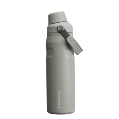 Stanley กระบอกเก็บอุณหภูมิ รุ่น IceFlow Bottle with Fast Flow Lid ขนาด 24 ออนซ์