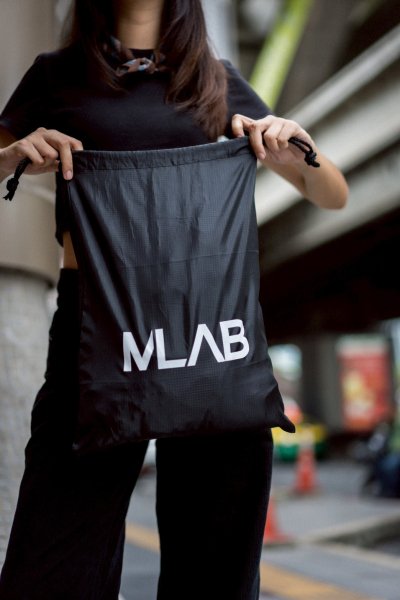 MLAB กระเป๋าผ้าเอนกประสงค์ ถุงผ้าหูรูด พิมพ์ลาย MLAB MLAB กระเป๋าผ้าเอนกประสงค์ ถุงผ้าหูรูด พิมพ์ลาย MLAB
