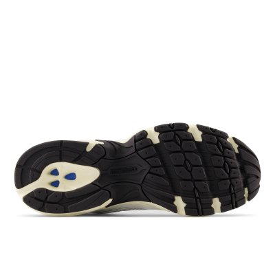 New Balance รุ่น 530 Unisex รองเท้าผ้าใบ