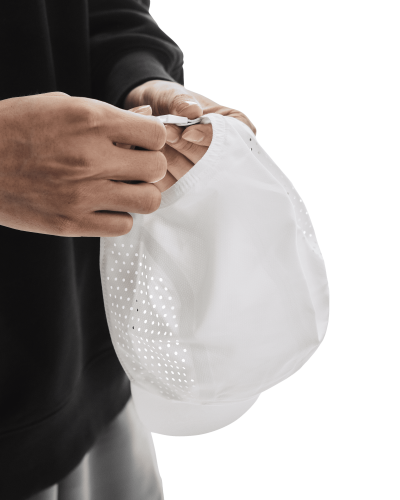 On - Lightweight Cap