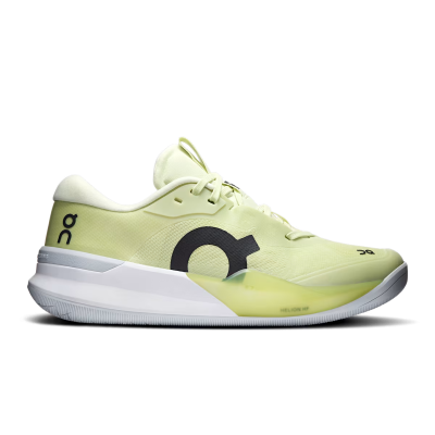 On THE ROGER Pro 3 - Women
