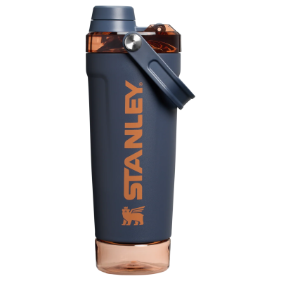 Stanley  กระบอกเก็บอุณหภูมิ รุ่น The Activate Shaker Bottle ขนาด 20 ออนซ์