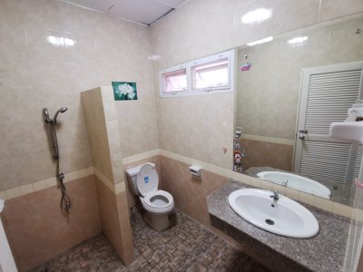 10R0003 ให้เช่าบ้านแฝดสองชั้น 3 ห้องนอน 2 ห้องน้ำ ราคา 20,000/เดือน โซนรัษฎา