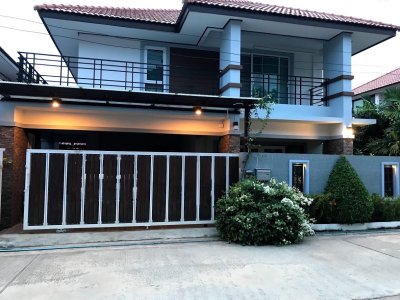 10R0068 This house for rent 3bedroom 3bathroom 25,000/month at Ratsada