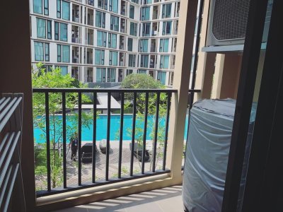 10R0090 The base uptown condo 1 bedroom 1 Bathroom 18,000/month