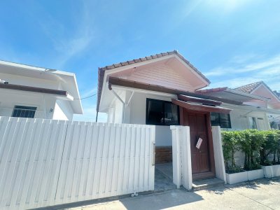 10R0243 Pool villa for rent 4bedroom 4bathrooms 65,000/month at Muang