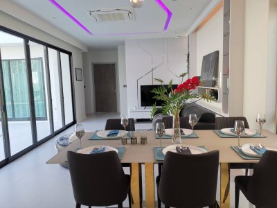 10R0263 This pool villa 4 bedroom 4 bathroom 85,000/month at Ratsada