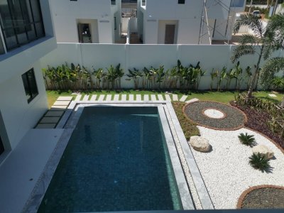 10R0263 This pool villa 4 bedroom 4 bathroom 85,000/month at Ratsada