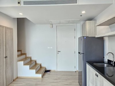 10R0272 The base height phuket (Duplex room) 1bedroom 1bathroom 37,000 permonth have fully furnished