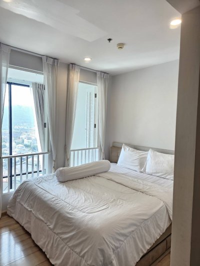 10R0272 The base height phuket (Duplex room) 1bedroom 1bathroom 37,000 permonth have fully furnished