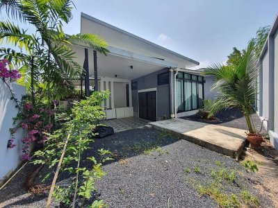 10R0296 บ้านเดี่ยวสอง 3 ห้องนอน 3 ห้องน้ำ ให้เช่า 40,000 ต่อเดือน โซนรัษฏา