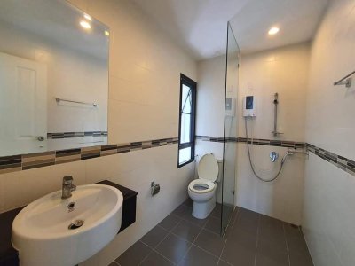 10R0296 บ้านเดี่ยวสอง 3 ห้องนอน 3 ห้องน้ำ ให้เช่า 40,000 ต่อเดือน โซนรัษฏา