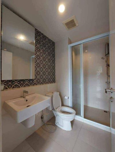 10R0326 คอนโดมิเนียม ห้องสตูดิโอ ให้เช่าเดือนละ 22,000 บาท โซนสามกอง