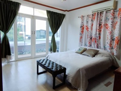 10R0330 ให้เช่าบ้านเดี่ยวสองชั้น 5 ห้องนอน 4 ห้องน้ำ ราคา 50,000/เดือน โซนเมือง