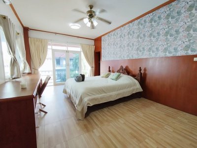 10R0330 ให้เช่าบ้านเดี่ยวสองชั้น 5 ห้องนอน 4 ห้องน้ำ ราคา 50,000/เดือน โซนเมือง