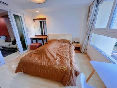 10R0349 The Royal Place Condominium 1 ห้องนอน ให้เช่าเดือนละ 12,000 บาท โซนเมือง