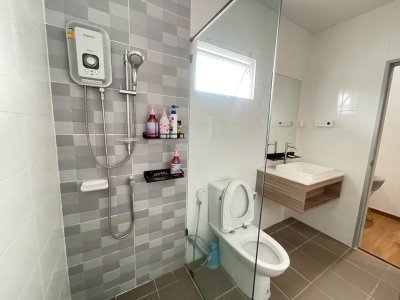 10R0357 This House 4bedroom 3 bathroom 50,000/month in phuket town