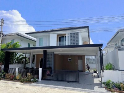 10R0357 This House 4bedroom 3 bathroom 50,000/month in phuket town