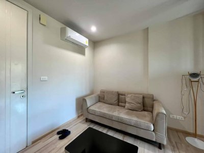 10R0371 The Base Height Condominium one bedroom 16,000/month at Muang