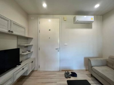 10R0371 The Base Height Condominium one bedroom 16,000/month at Muang