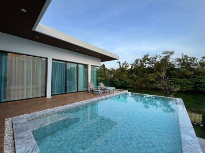 10R0385 ให้เช่า pool villa 3 ห้องนอน 2 ห้องน้ำ ราคา 180,000 /เดือน โซนเมืองภูเก็ต