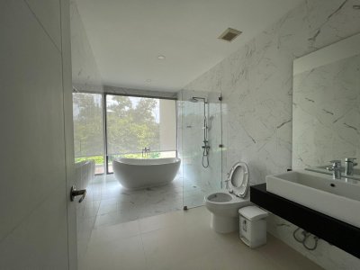 10R0387 ให้เช่า pool villa 4ห้องนอน 5ห้องน้ำ ให้เช่าเดือนละ 200,000 ต่อเดือน เฟอร์นิเจอร์ครบครัน โซนรัษฏา