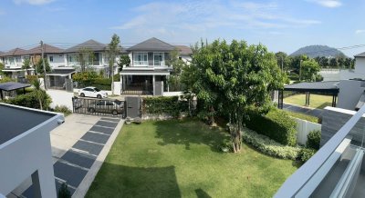 10R0405 This house for rent 4 bedrooms 5 bathrooms 85,000/month at Mueang phuket