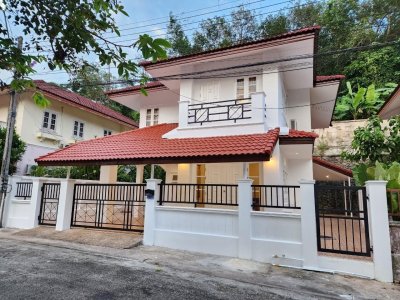 10R0408 This house for rent 3bedrooms 4bathrooms 40,000/month at Ratsada