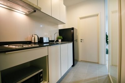 10R0418 คอนโดมิเนียมให้เช่า 1 ห้องนอน 1 ห้องน้ำ เดือนละ 18,000 บาท โซนเมืองภูเก็ต