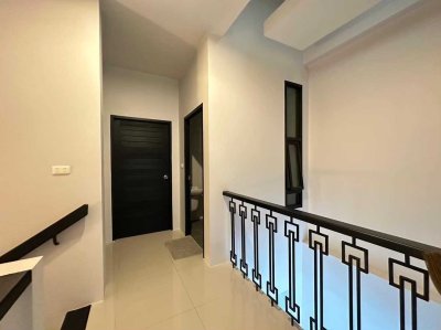 10R0429 This house for rent 3 bedroom 3 bathroom 35,000/month at Muang