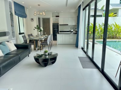 10R0430 Pool villa for rent 4 bedroom 4 bathroom 150,000/month at Muang