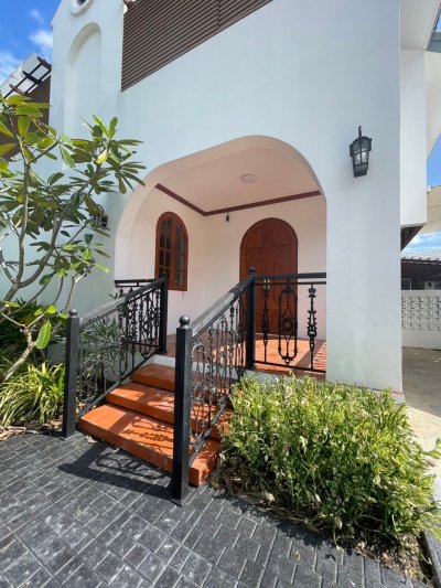 10R0436 Pool villa for rent 6 bedroom 6 bathroom 200,000/month at Muang 10R0436 Pool villa for rent 6 bedroom 6 bathroom 200,000/month at Muang