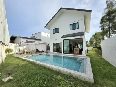 10R0449 ให้เช่า pool villa 3 ห้องนอน 3 ห้องน้ำ ราคา 100,000/เดือน โซนเมืองภูเก็ต