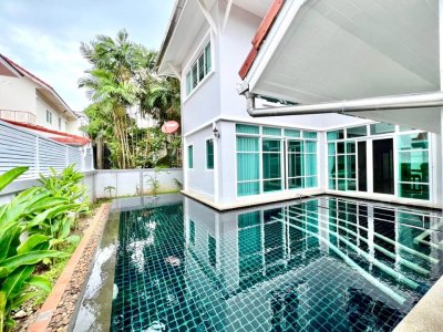 10R0450 ให้เช่า pool villa 3 ห้องนอน 3 ห้องน้ำ ราคา 77,000/เดือน โซนเมือง