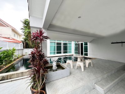 10R0450 Pool villa for rent 3 bedroom 3 bathroom 65,000/month at Muang