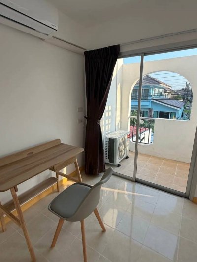 10R0455 ให้เช่าบ้านแฝดสองชั้น 3 ห้องนอน 3 ห้องน้ำ ราคา 26,500/เดือน โซนเมือง