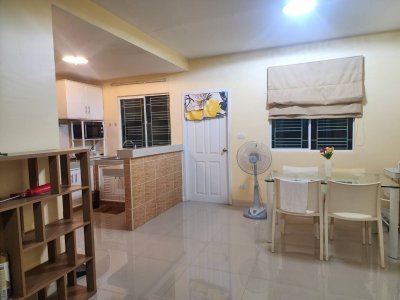 10R0466 ให้เช่าบ้านแฝดสองชั้น 3 ห้องนอน 2 ห้องน้ำ ราคา 18,000/เดือน โซนเมือง